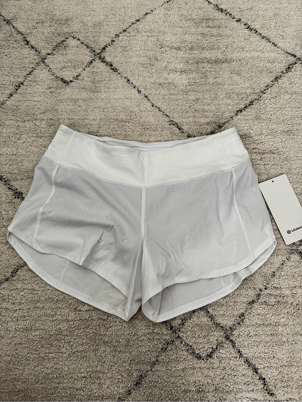 Lululemon Speed Up Mid-Rise Lined Short 4" White Athletic Shorts